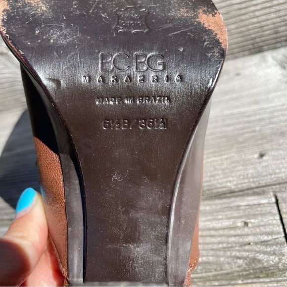 BCBGMaxAzria brown slip on mule heels 6.5 - Picture 8 of 11